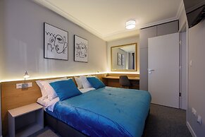 LOCATION HOTEL