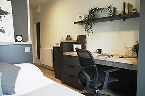 Student only Premium Studio at Lewisham Exchange