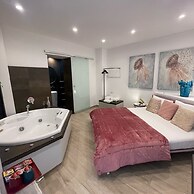 Namuri Luxury Rooms