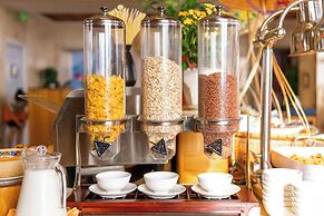 Sala Quy Nhon Beach Hotel