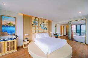 Sala Quy Nhon Beach Hotel
