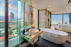 Sala Quy Nhon Beach Hotel