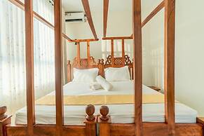 Leshan Luxury Villas