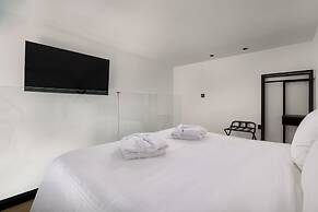 Agkyra Hotel