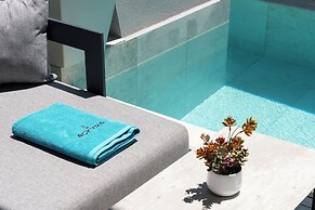 Agkyra Hotel