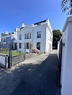 Windsor Villas by Pureserviced