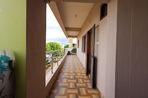 SBHS Homestay - Garudadri