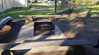 Hay Caravan Park