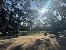Hay Caravan Park
