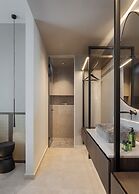Neromai Cave Luxury Villas