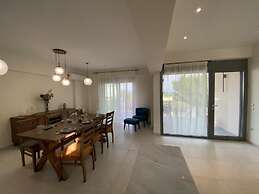 San Gerasimo Villas
