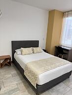 Hotel Rosales Suites