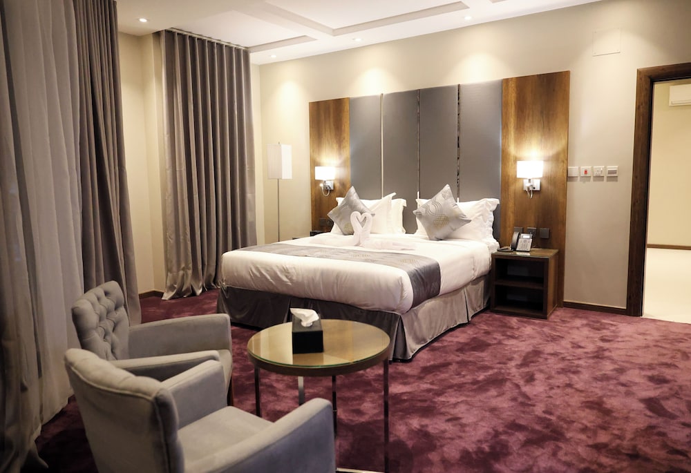 Golden Season Hotel - AR Rass