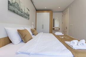 Chido Residence