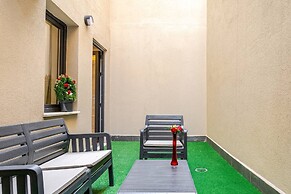 Chido Residence
