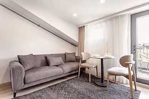 Chido Residence