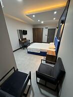 Trio Palace