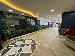 Trio Palace
