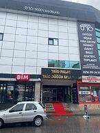 Trio Palace
