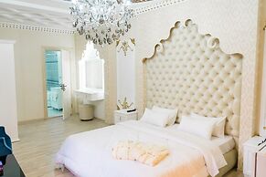 Shapira Boutique Hotel