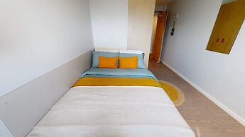 Opal Court