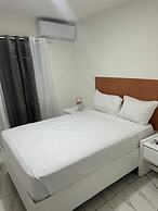 Hotel tropic pop