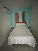 Hotel tropic pop