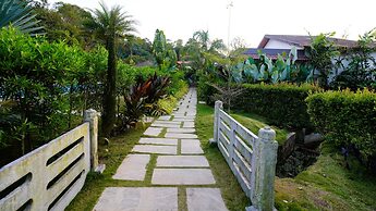 Hong Sau Resort