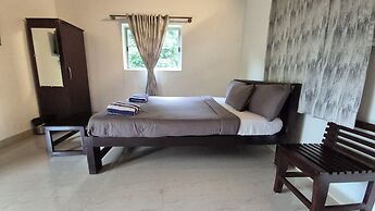 Hong Sau Resort