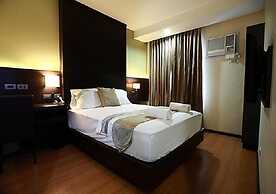 Lorenzzo Suites Hotel