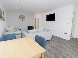 Luxury Lodge 46