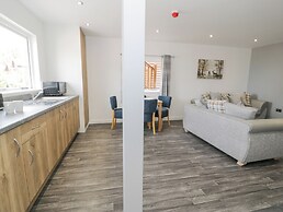 Luxury Lodge 46