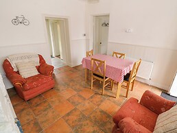 Mary's Cottage