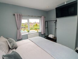 Corner Cottage