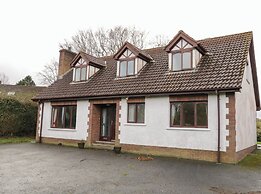 Tudor Lodge