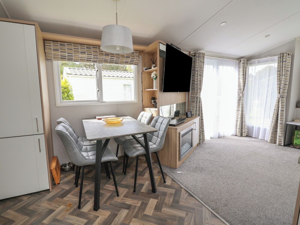 Woodlands Lodge