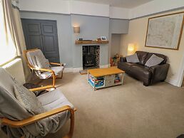 Queen's Cottage