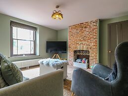 Oak Cottage