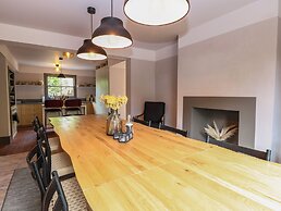 Oak Cottage