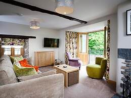 The Cosy Peacock