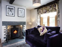 The Cosy Peacock