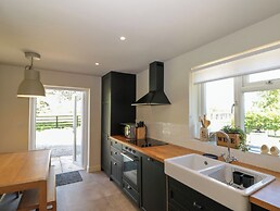 Low Grounds Cottage