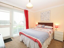 19 Waterside Park
