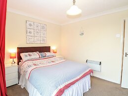 19 Waterside Park