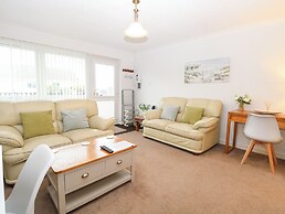 19 Waterside Park