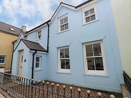 Archway House