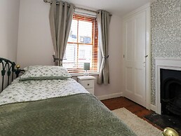 Georgian Hideaway