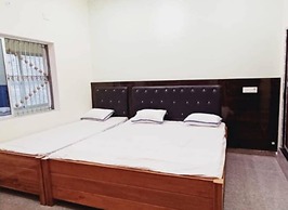 Hotel A.V Priya By GRB