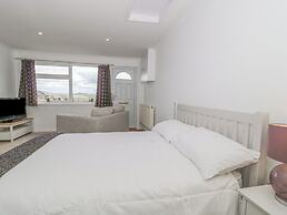 27 Fernhill Heights