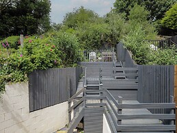 43 Hyfrydle Road